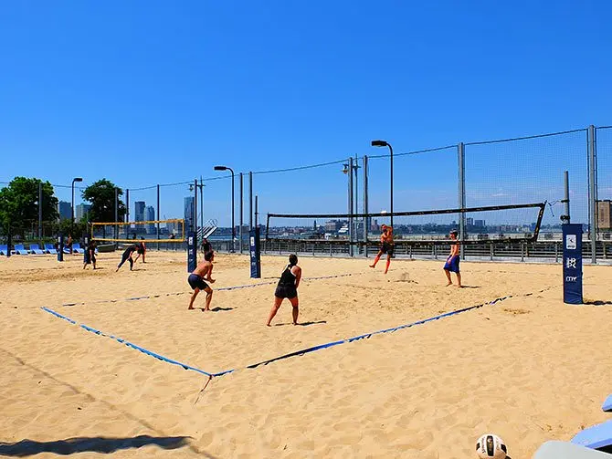 Que faire à TriBeCa - Beach Volley