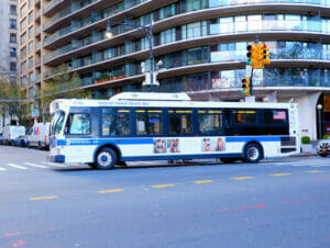 bus new york 2