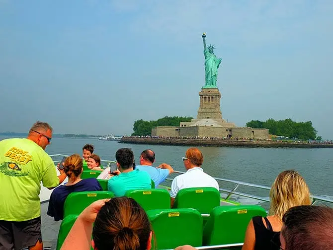 Circle Line The Beast à New York - Statue de la Liberté