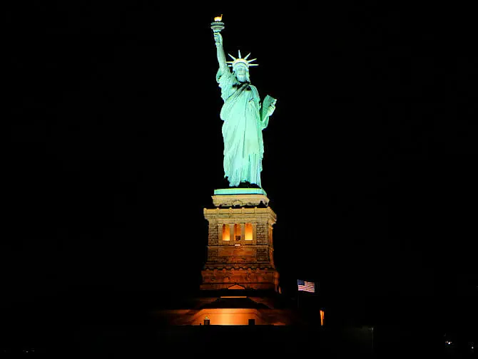 Dîner-croisière avec buffet - Statue de la Liberté