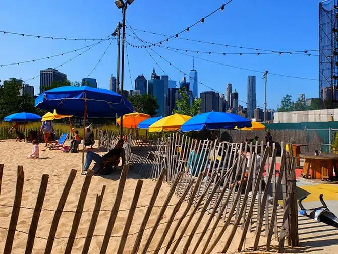 Piscine Brooklyn Bridge Park