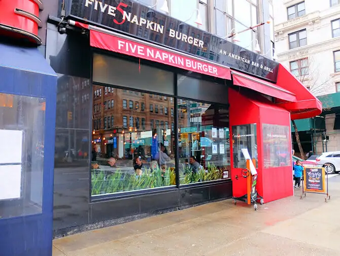 Les meilleurs hamburgers de New York - 5 Napkin Burger