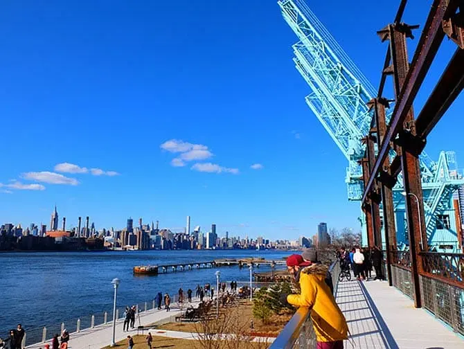 Les parcs &agrave; New York - Balade en hauteur Domino Park