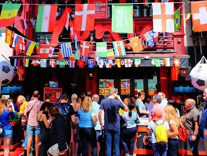 Les meilleurs bars de New York diffusant les matchs de foot