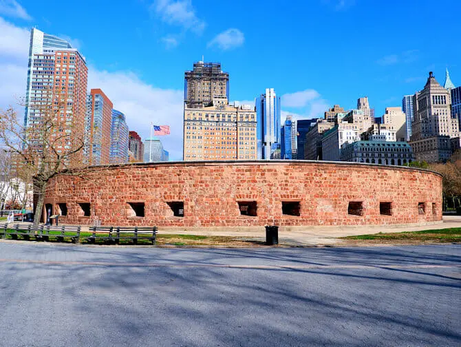 Que faire dans Lower Manhattan et le Financial District - Statue Cruises Lower Manhattan 