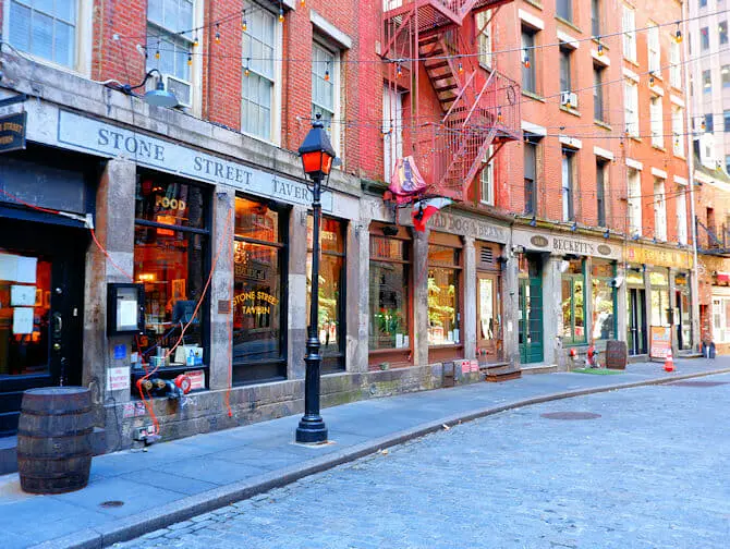 Que faire dans Lower Manhattan et le Financial District - Stone Street Lower Manhattan 