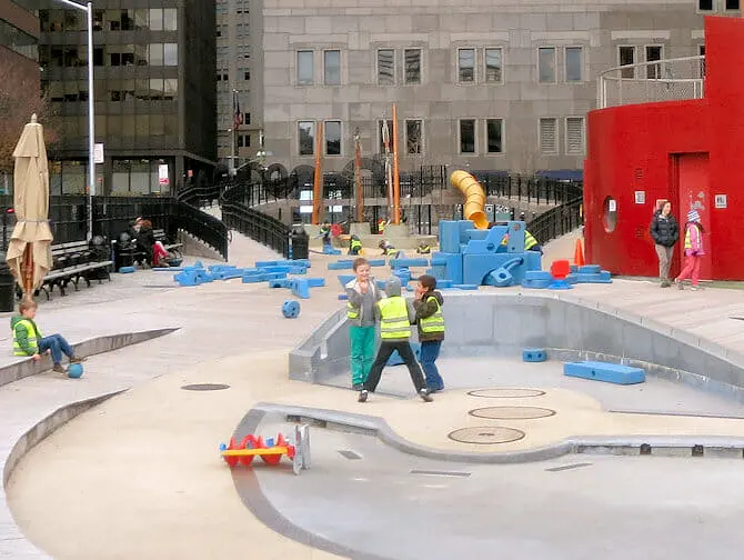 Aires de jeux à New York - The South Street Seaport Playground