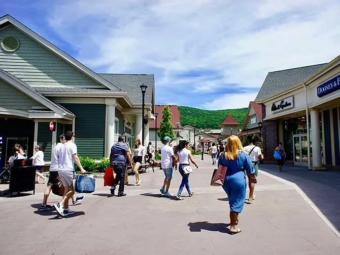 Outlets &agrave; New York