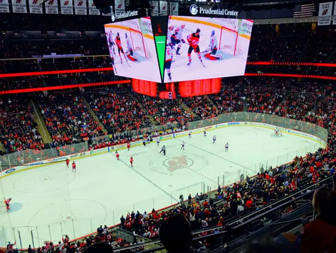 New Jersey Devils Billets - Arena