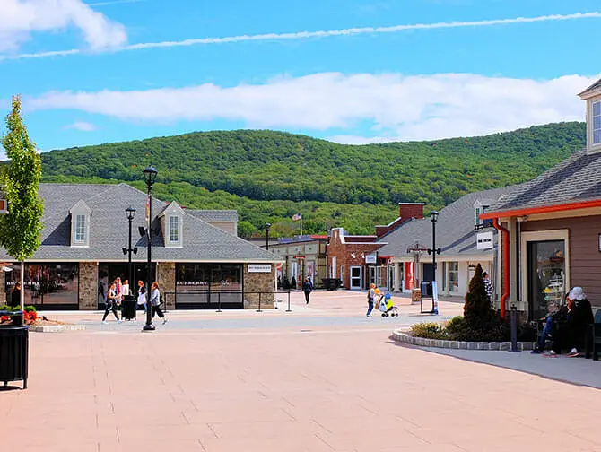 Woodbury Common Premium Outlet Center a New York - Place