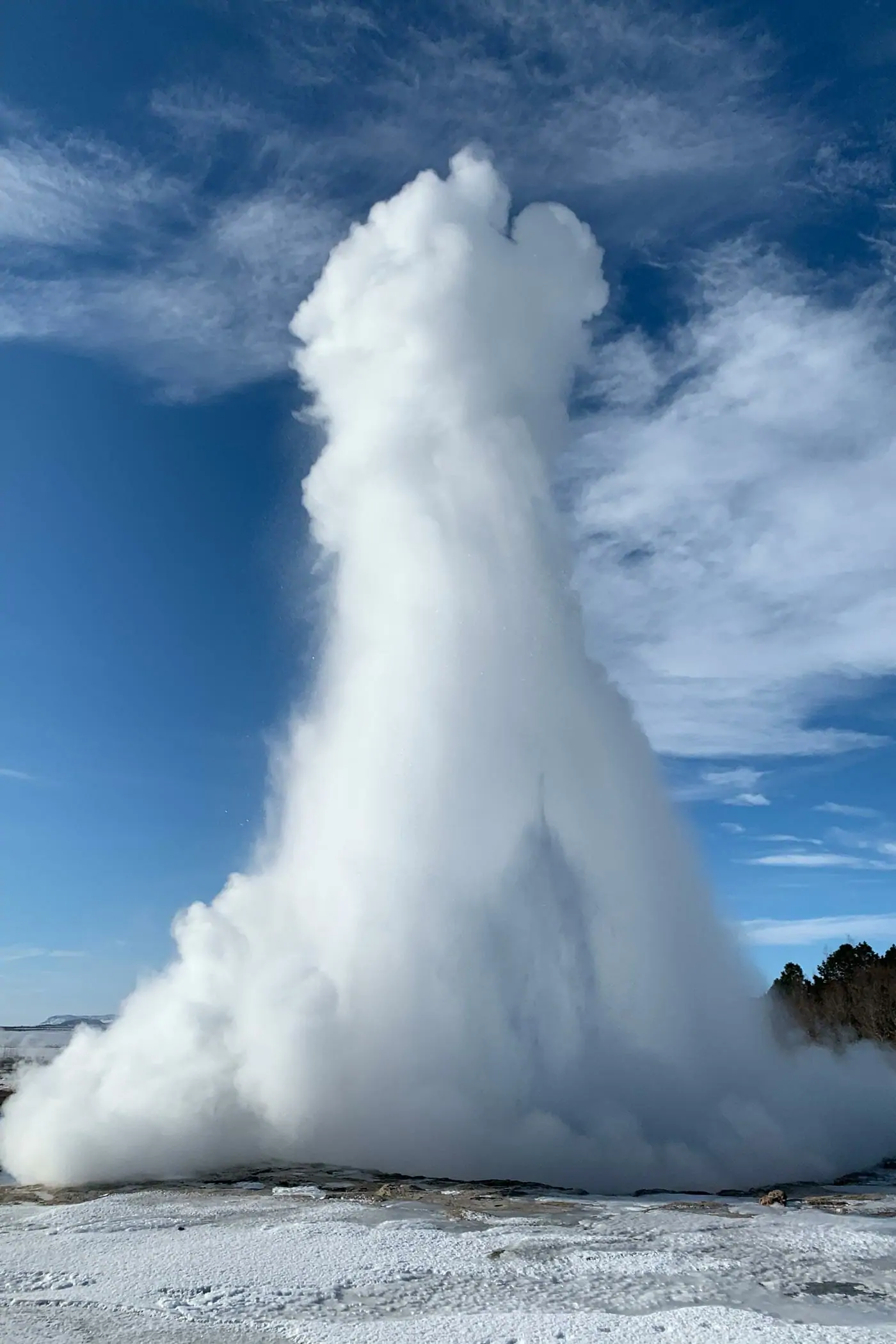 Vol à New York avec escale en Islande - Geyser