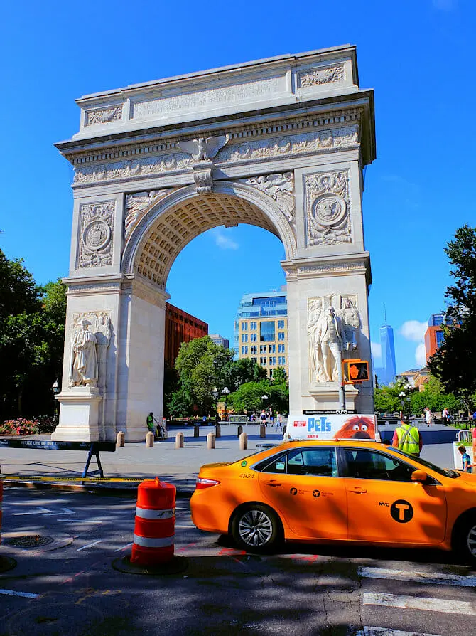 Visite guidee de Manhattan à vélo - Washington Square Park