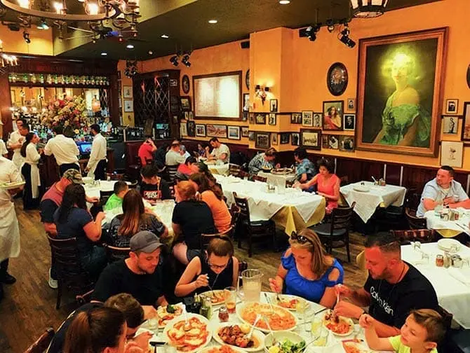 Carmine’s Restaurant familial à New York - Dîner