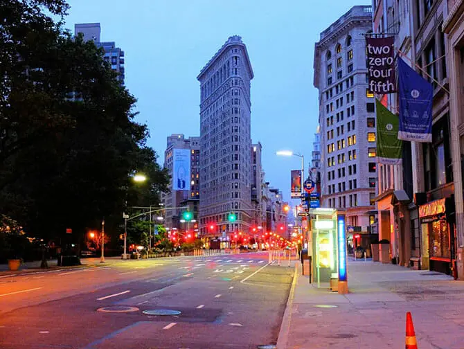 Flatiron Building à New York - Vue de nuit