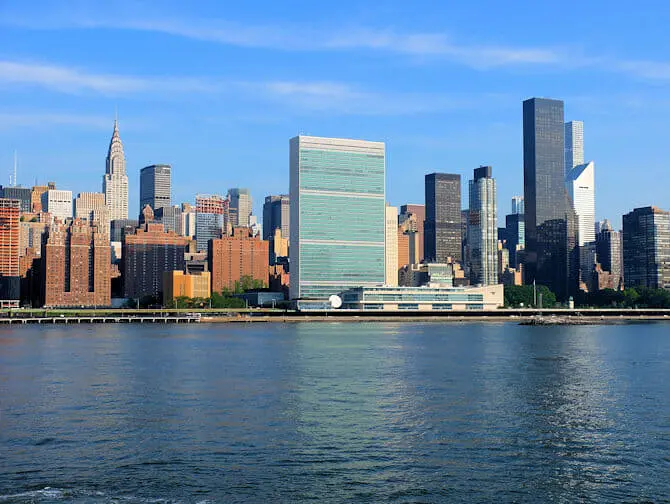 Le Siège de l’ONU à New York - Chrysler Building