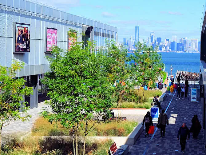 Staten Island à New York - Empire Outlets