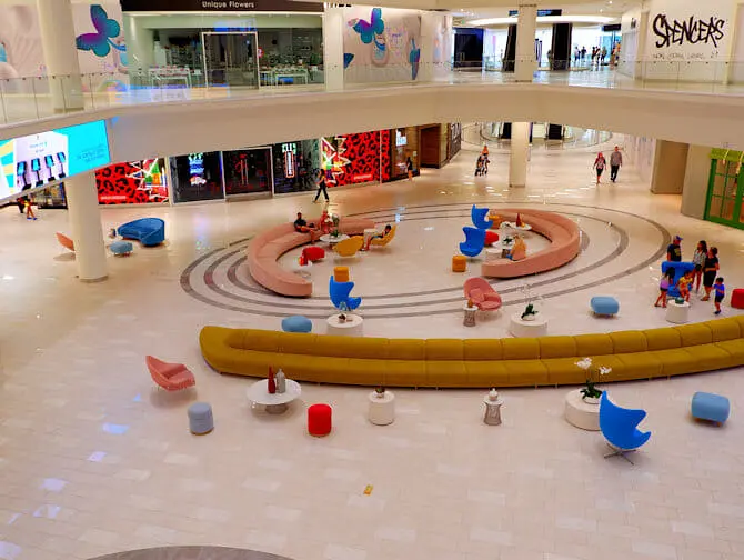 American Dream Mall pres de New York Boutiques