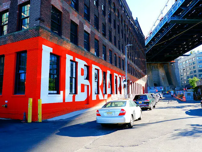 Que faire à Dumbo - Library