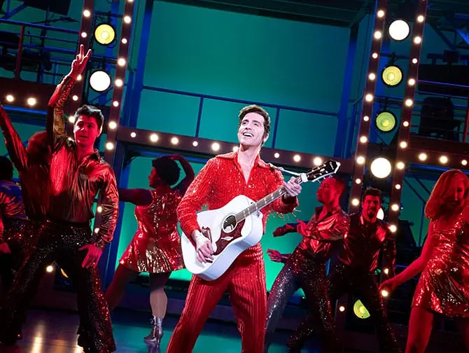 Billets pour A Beautiful Noise: The Neil Diamond Musical à Broadway - Performance