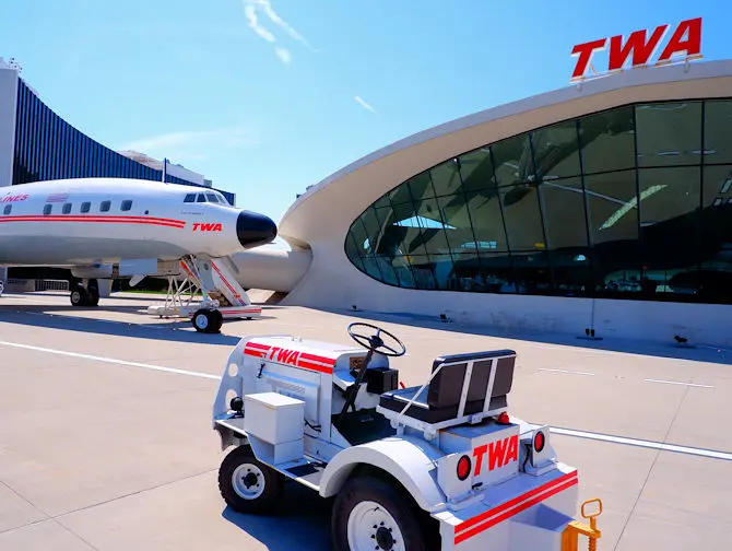 John F. Kennedy International Airport (JFK) - TWA Hotel 