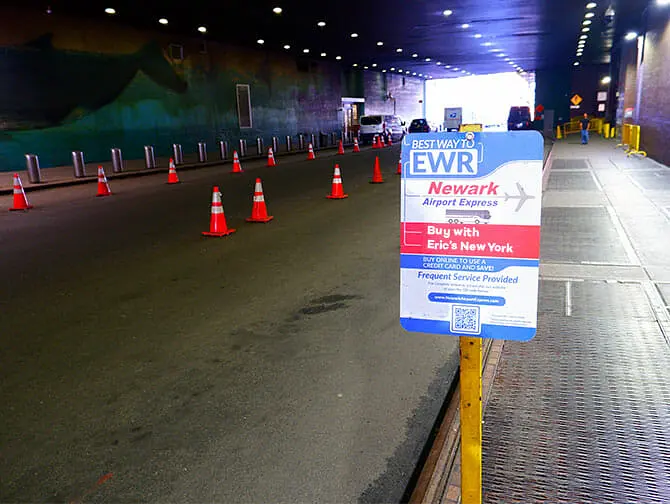 Transfert de Manhattan &agrave; l'A&eacute;roport Newark - Grande Navette