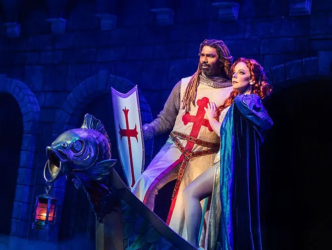 Billets pour Spamalot à Broadway Scène
