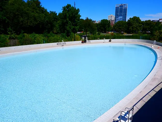 Se baigner à New York Gottesman Pool à Central Park