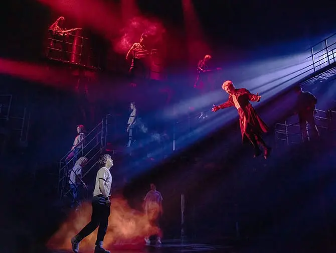 Billets pour The Lost Boys à Broadway - Effets spéciaux